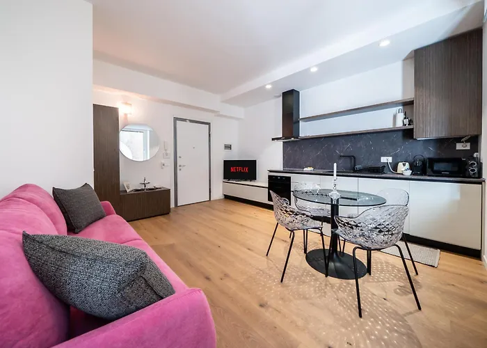 Casa Veronica In Via Leoncino Apartament